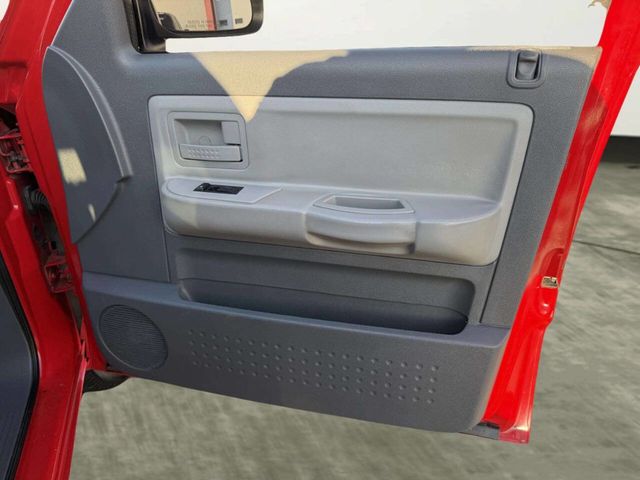 2005 Dodge Dakota SLT 4dr Quad Cab 4WD SB - 22995689 - 21