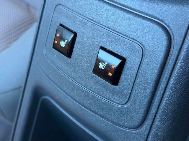 2005 Dodge Dakota SLT 4dr Quad Cab 4WD SB - 22995689 - 34