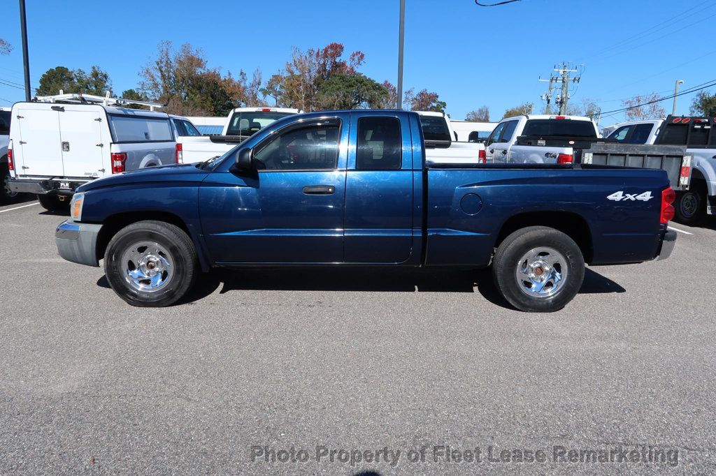 2005 Dodge Dakota Club Cab Dakota 4WD Club Cab LST  - 22945361 - 1