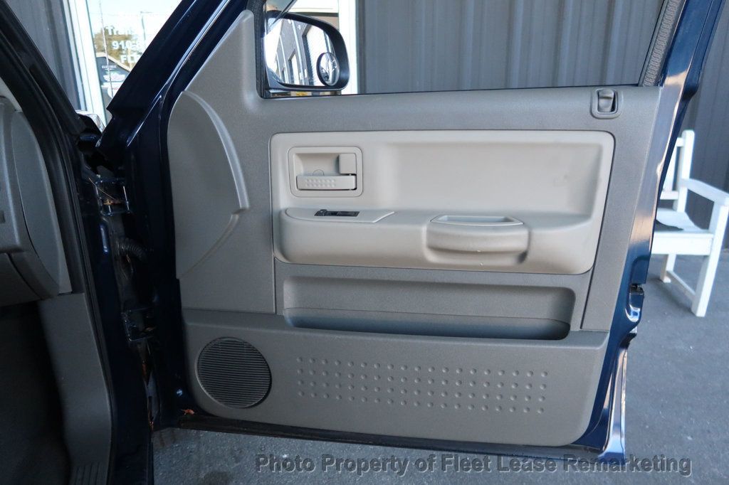2005 Dodge Dakota Club Cab Dakota 4WD Club Cab LST  - 22945361 - 26