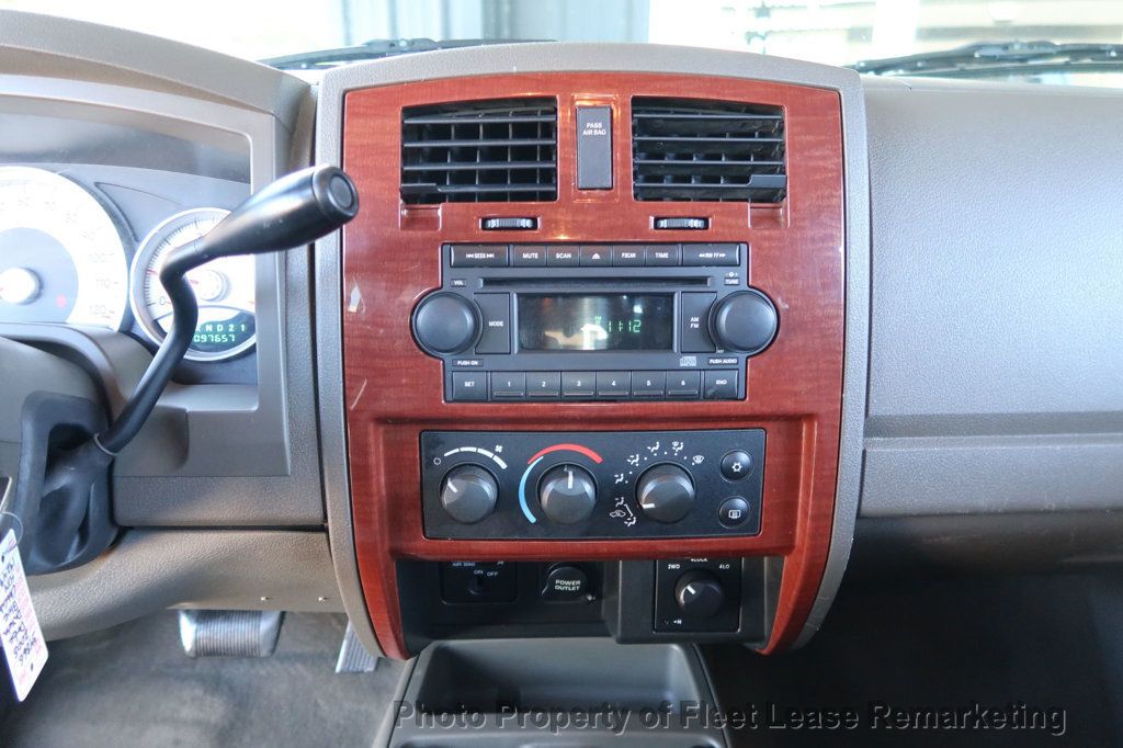 2005 Dodge Dakota Club Cab Dakota 4WD Club Cab LST  - 22945361 - 29