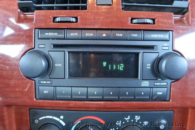 2005 Dodge Dakota Club Cab Dakota 4WD Club Cab LST  - 22945361 - 30