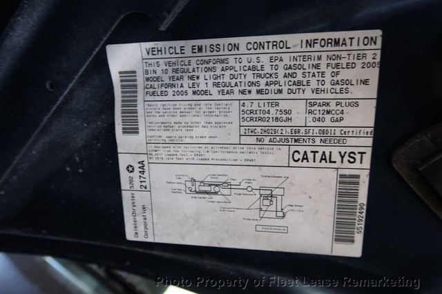 2005 Dodge Dakota Club Cab Dakota 4WD Club Cab LST  - 22945361 - 43