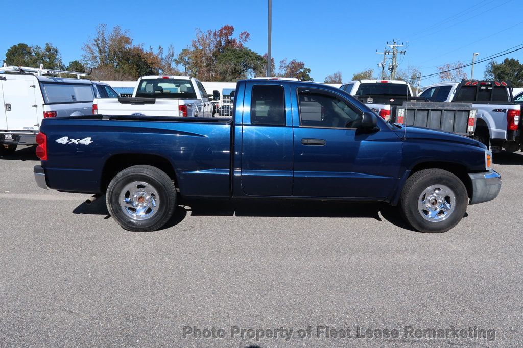 2005 Dodge Dakota Club Cab Dakota 4WD Club Cab LST  - 22945361 - 5