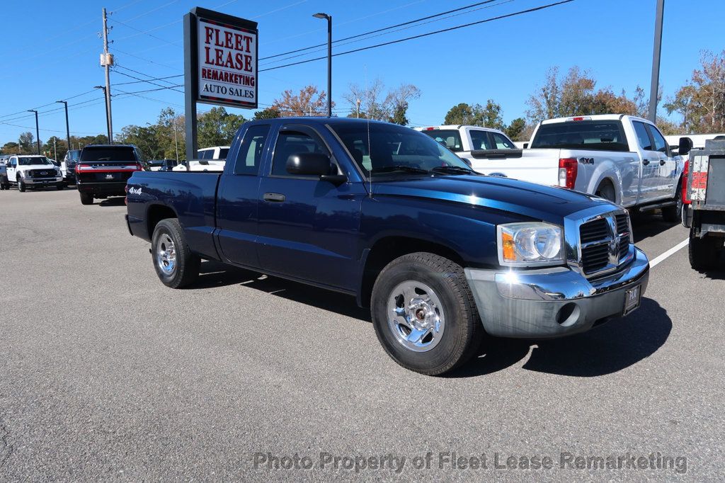 2005 Dodge Dakota Club Cab Dakota 4WD Club Cab LST  - 22945361 - 6