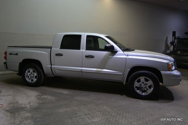 2005 Dodge Dakota Quad Cab SLT Pickup 4D 5 1/2 ft - 23002168 - 28