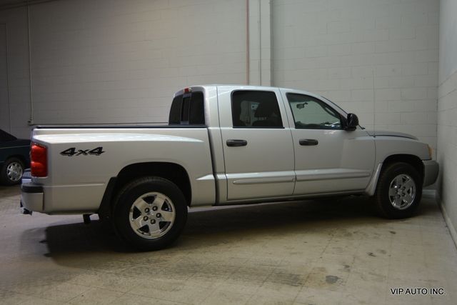 2005 Dodge Dakota Quad Cab SLT Pickup 4D 5 1/2 ft - 23002168 - 31