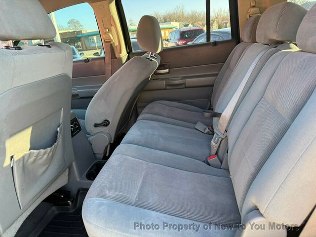 2005 Dodge Durango 4dr 4WD SLT - 22974529 - 9