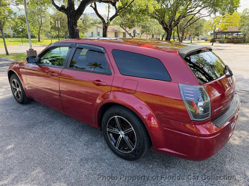 2005 Dodge Magnum 4dr Wagon SE RWD - 23037929 - 18