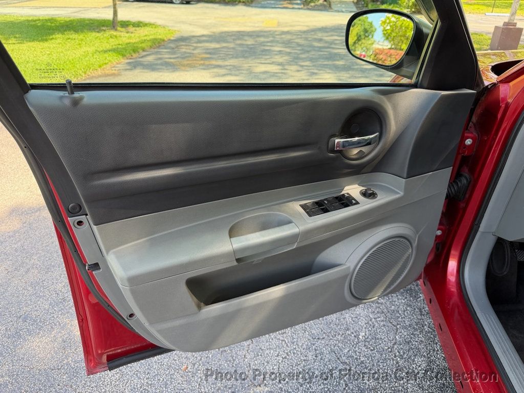 2005 Dodge Magnum 4dr Wagon SE RWD - 23037929 - 64