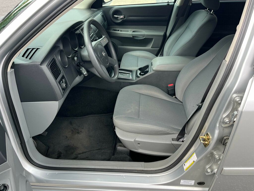 2005 Dodge Magnum Classic Mopar Station Wagon - 23019083 - 12