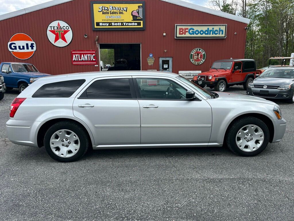 2005 Dodge Magnum Classic Mopar Station Wagon - 23019083 - 2