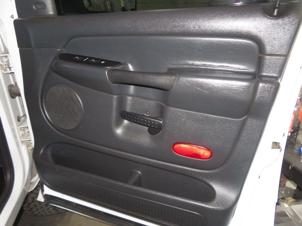 2005 Dodge Ram 2500 AZ TRUCK 4X4 5.9 CUMMINS DIESEL EXTRA CLEAN SLT QUAD CAB  - 22955847 - 31