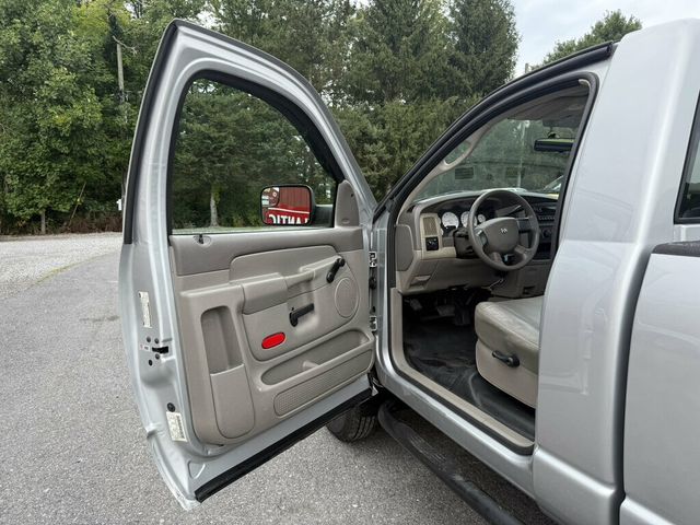 2005 Dodge Ram 3500 Hard To Find Regular Cab 8 Foot Bed 4x4 Dooley - 23066697 - 26
