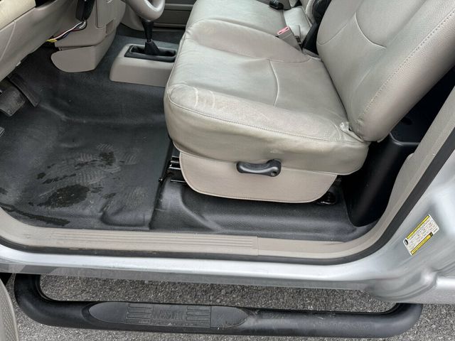 2005 Dodge Ram 3500 Hard To Find Regular Cab 8 Foot Bed 4x4 Dooley - 23066697 - 30