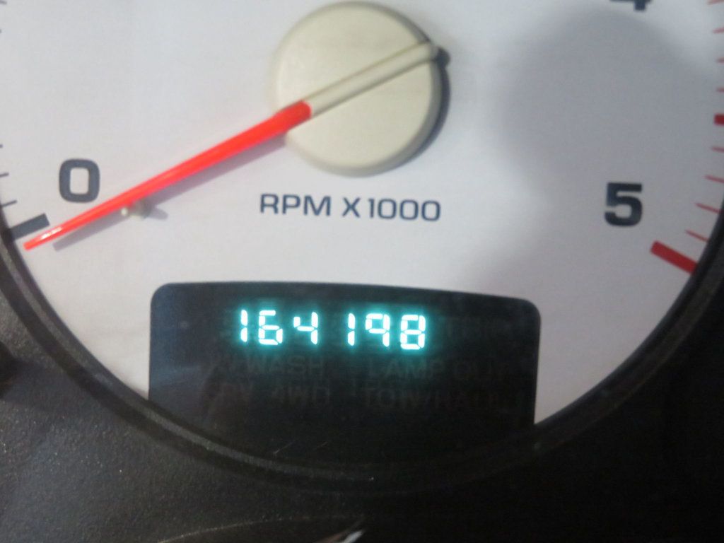 2005 Dodge Ram 3500 SLT photo 30