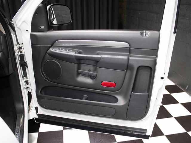 2005 Dodge Ram SRT-10 2dr Reg Cab 120.5" WB - 22991131 - 34