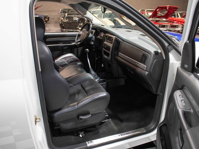 2005 Dodge Ram SRT-10 2dr Reg Cab 120.5" WB - 22991131 - 35