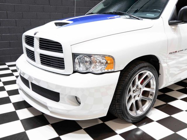 2005 Dodge Ram SRT-10 2dr Reg Cab 120.5" WB - 22991131 - 4