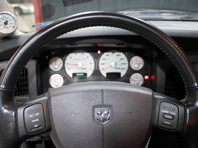 2005 Dodge Ram SRT-10 2dr Reg Cab 120.5" WB - 22991131 - 49