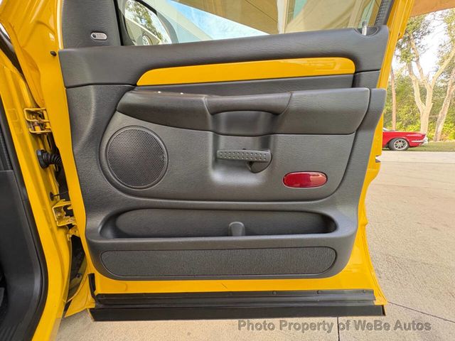 2005 Dodge Ram SRT-10 4dr Quad Cab 140.5" WB - 22979529 - 34