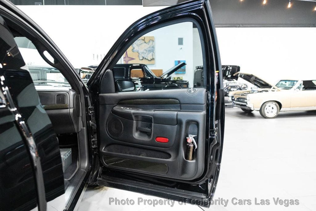 2005 Dodge Ram SRT-10 CUSTOM --- SRT-10 "VIPER" TRUCK - 13398999 - 42