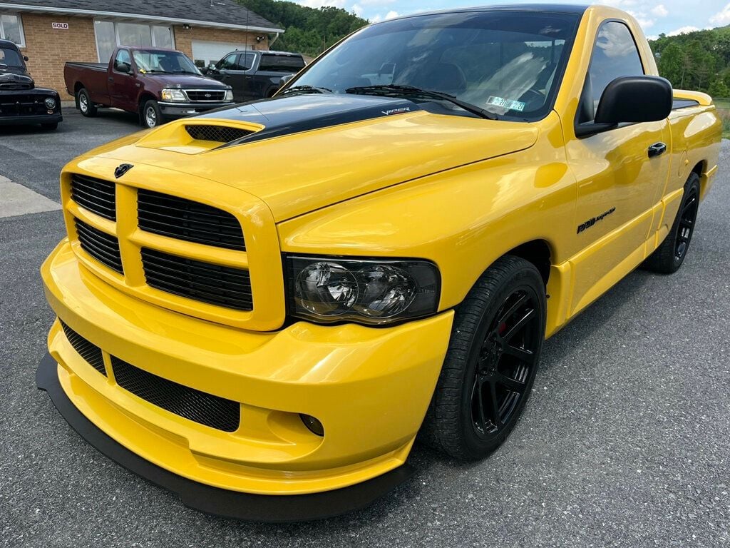 2005 Dodge Ram SRT-10 Yellow Fever Edition 139 of 500 - 23035680 - 10
