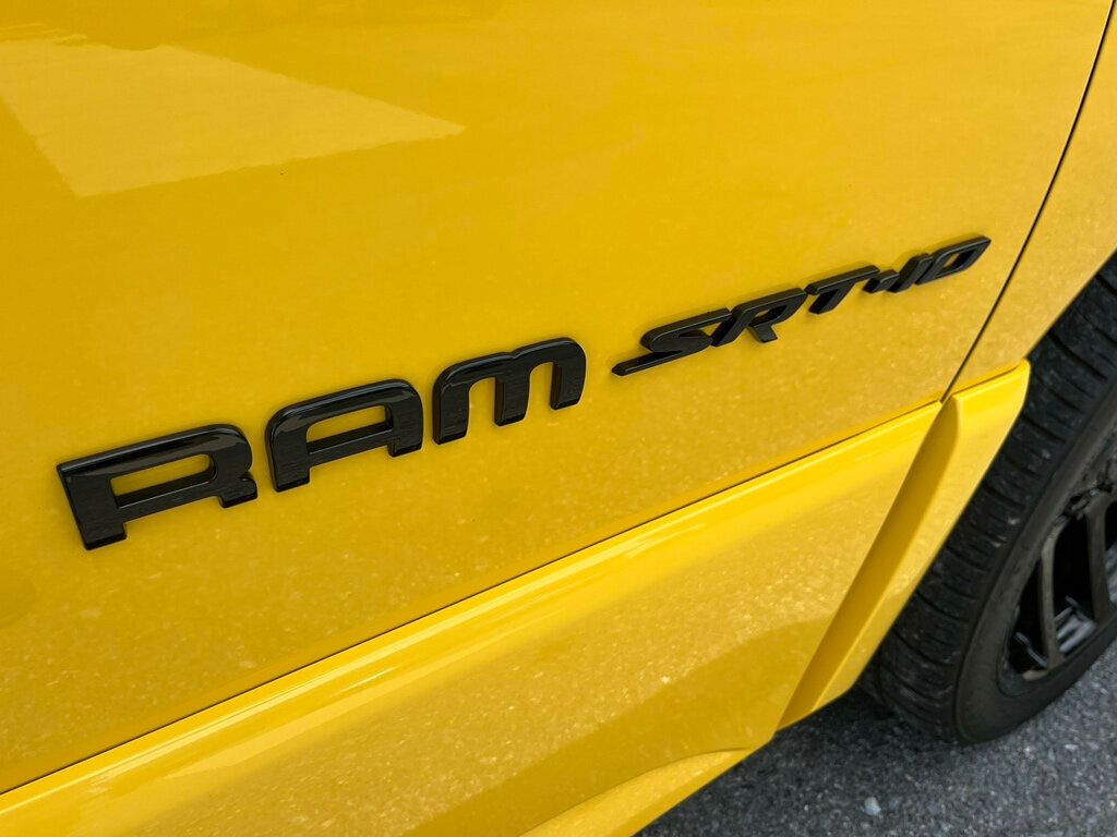 2005 Dodge Ram SRT-10 Yellow Fever Edition 139 of 500 - 23035680 - 25