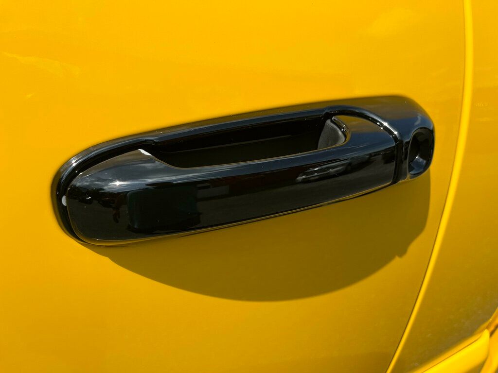 2005 Dodge Ram SRT-10 Yellow Fever Edition 139 of 500 - 23035680 - 28