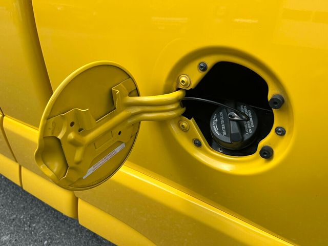 2005 Dodge Ram SRT-10 Yellow Fever Edition 139 of 500 - 23035680 - 37