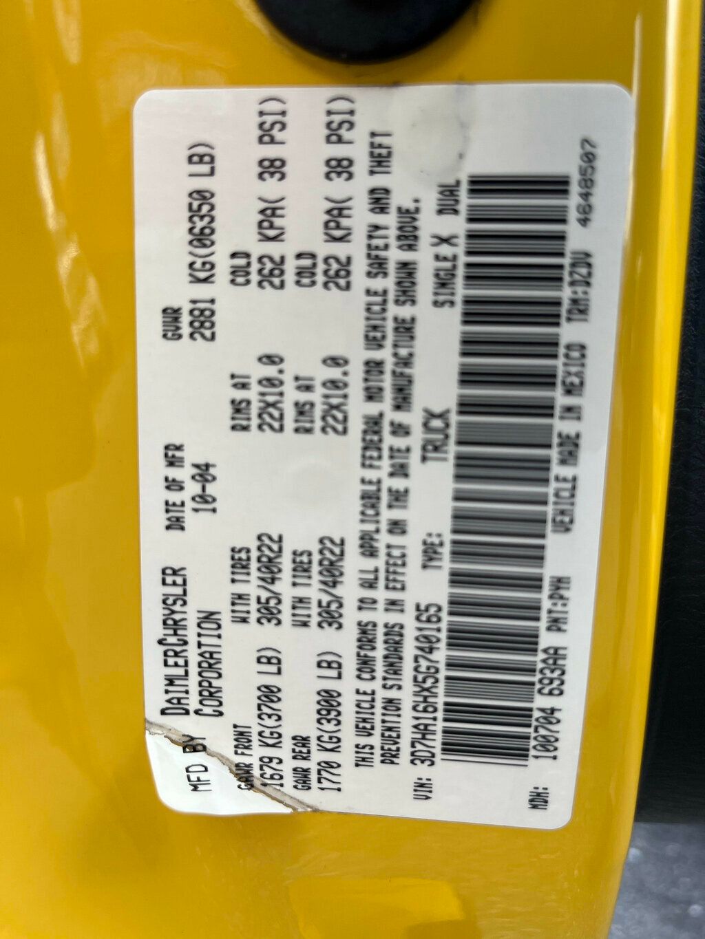 2005 Dodge Ram SRT-10 Yellow Fever Edition 139 of 500 - 23035680 - 39