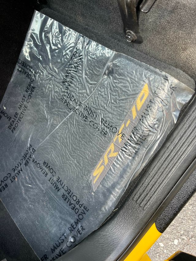 2005 Dodge Ram SRT-10 Yellow Fever Edition 139 of 500 - 23035680 - 41