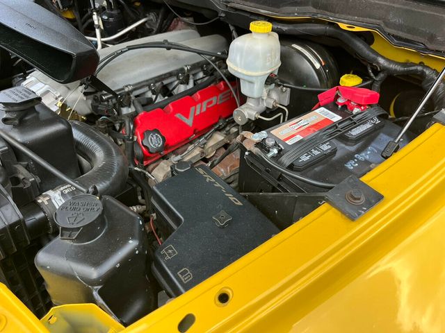 2005 Dodge Ram SRT-10 Yellow Fever Edition 139 of 500 - 23035680 - 58