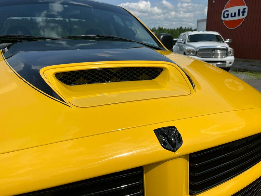 2005 Dodge Ram SRT-10 Yellow Fever Edition 139 of 500 - 23035680 - 6