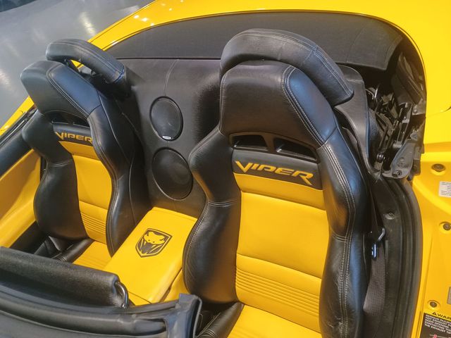 2005 Dodge Viper 2dr Convertible SRT10 Clean Carfax - 22982613 - 27