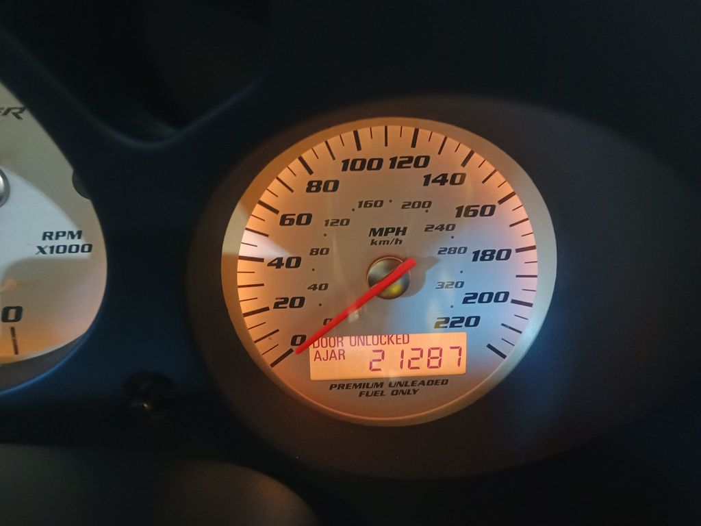 2005 Dodge Viper 2dr Convertible SRT10 Clean Carfax - 22982613 - 33