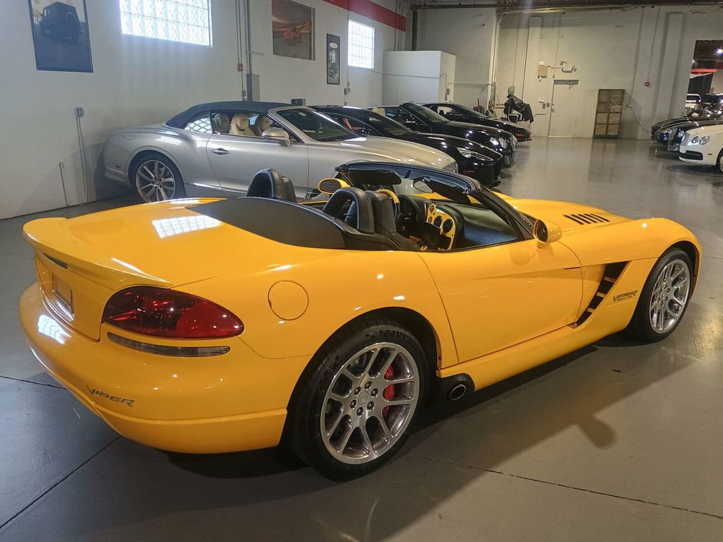 2005 Dodge Viper 2dr Convertible SRT10 Clean Carfax - 22982613 - 6