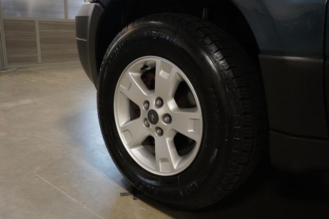 2005 Ford Escape 4dr 103" WB 3.0L XLT 4WD - 23041132 - 4
