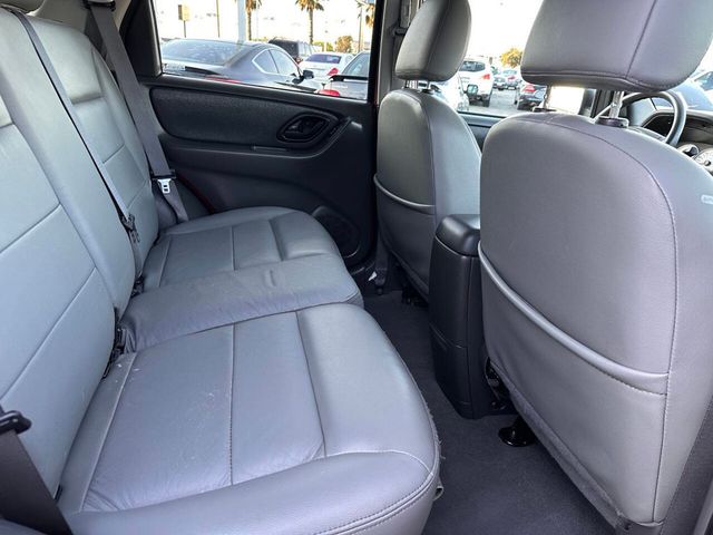 2005 Ford Escape HEV Hybrid 4dr SUV - 22998845 - 16