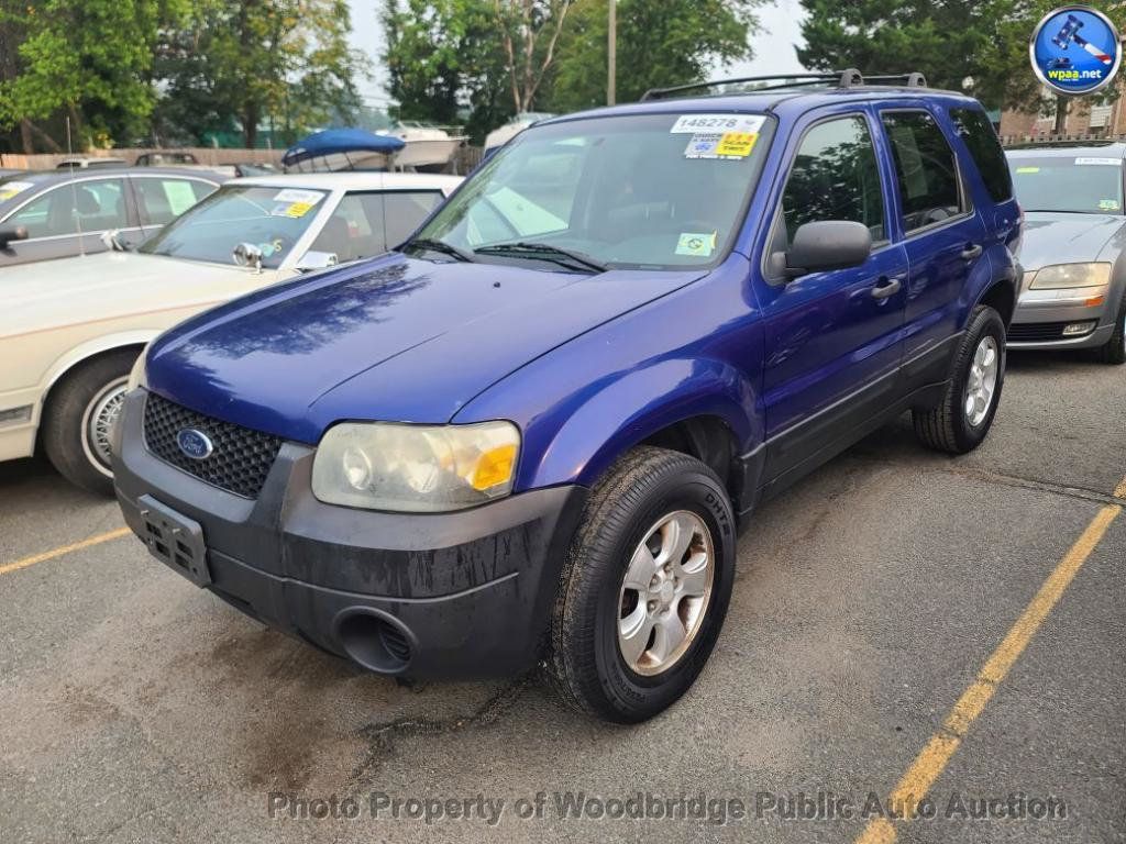 2005 Ford Escape XLS - 23055447 | Video 1