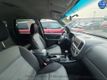 2005 Ford Escape XLS - 23055447 - 10