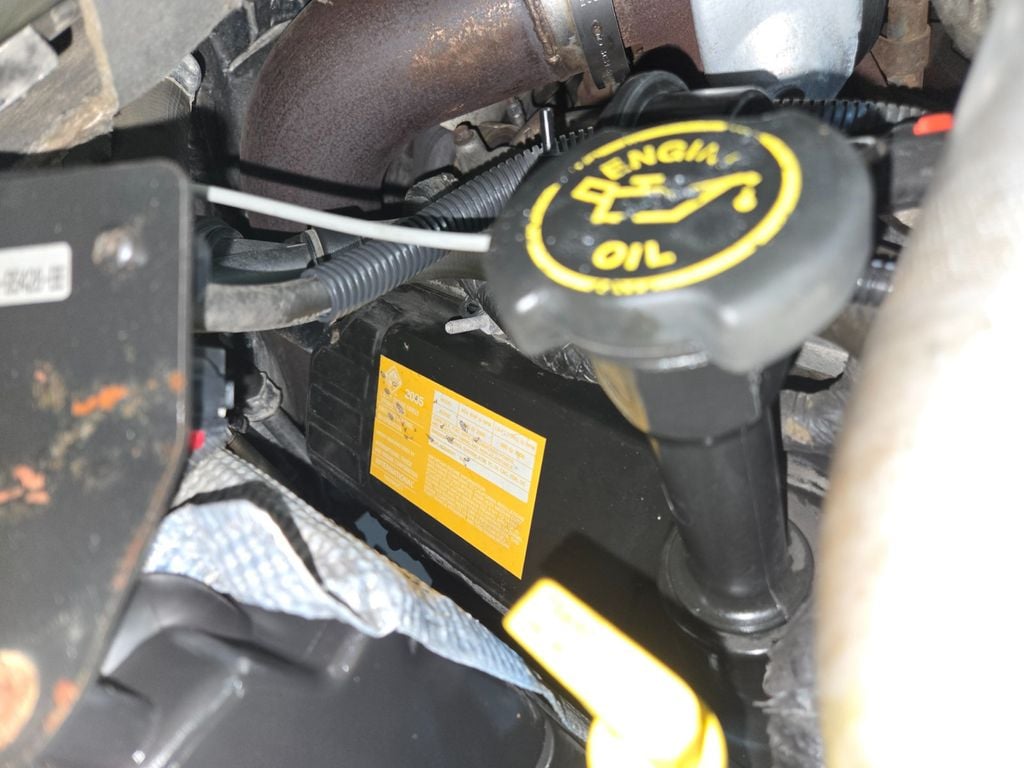 2005 Ford Excursion 137" WB 6.0L Limited 4WD - 22991761 - 99