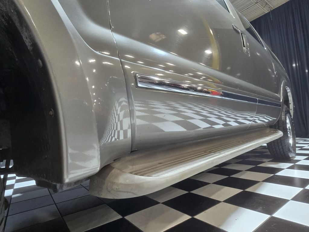 2005 Ford Excursion 137" WB 6.0L Limited 4WD - 22991761 - 19