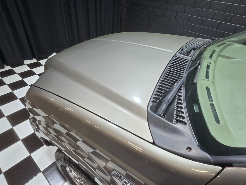 2005 Ford Excursion 137" WB 6.0L Limited 4WD - 22991761 - 23