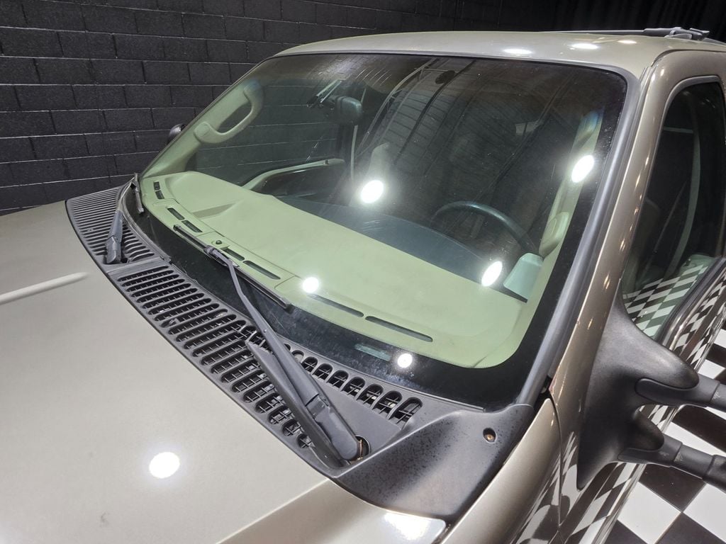 2005 Ford Excursion 137" WB 6.0L Limited 4WD - 22991761 - 25