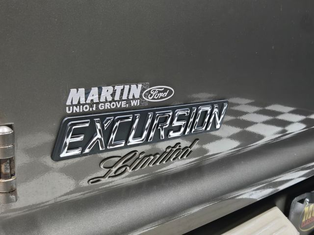 2005 Ford Excursion 137" WB 6.0L Limited 4WD - 22991761 - 43