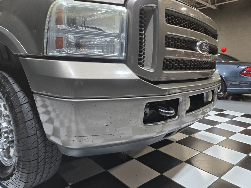 2005 Ford Excursion 137" WB 6.0L Limited 4WD - 22991761 - 68