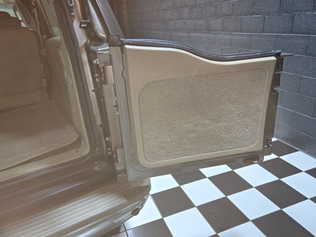 2005 Ford Excursion 137" WB 6.0L Limited 4WD - 22991761 - 75