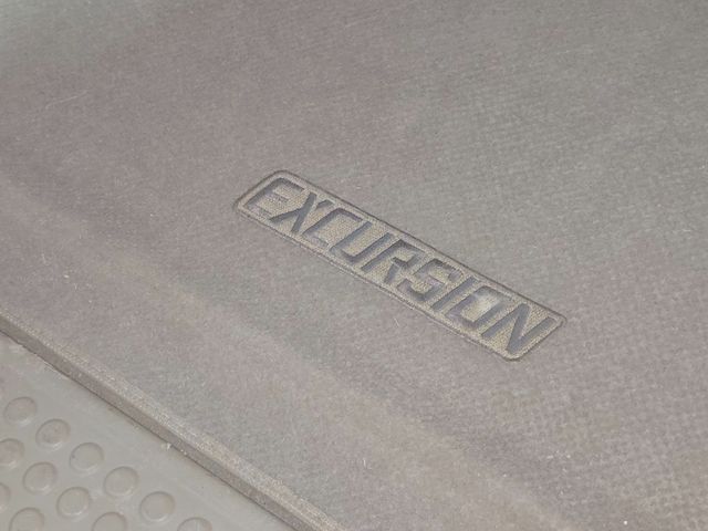 2005 Ford Excursion 137" WB 6.0L Limited 4WD - 22991761 - 78