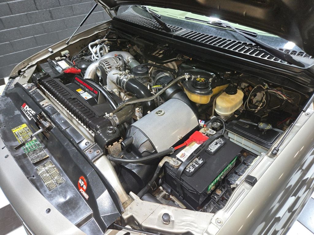 2005 Ford Excursion 137" WB 6.0L Limited 4WD - 22991761 - 8